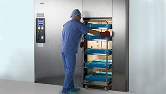 STÉRILISATEUR À VAPEUR AMSCO EVOLUTION FLOOR LOADER